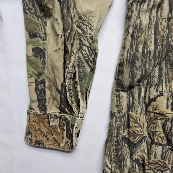 Sports Afield Mens Realtree Camouflage Button Down L Green Camo Outdoor Shirt - Picture 4 of 10